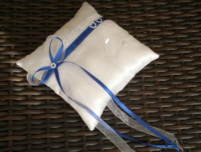 Cylindr na auto zdob. tm.modrá/bílá