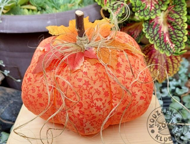 Cylindr na auto zdob. tm.modrá/bílá