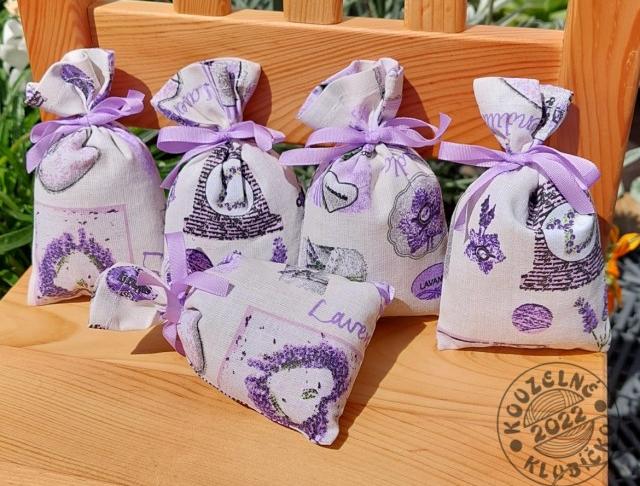 Cylindr na auto zdob. tm.modrá/bílá