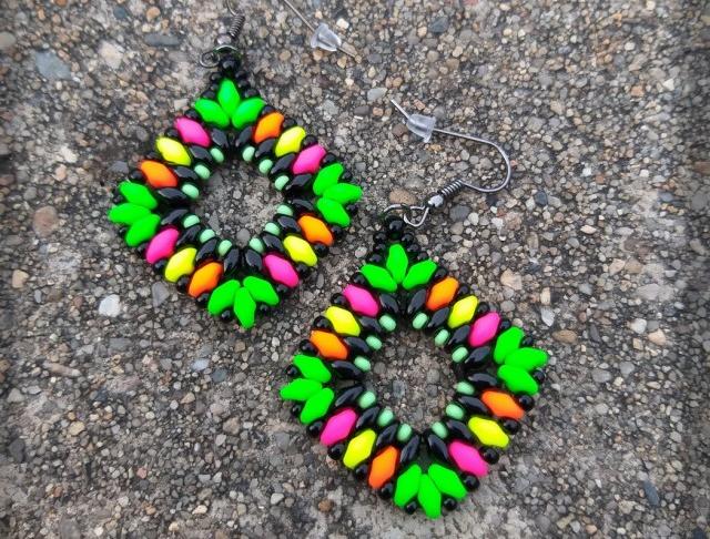 Růžové kvítí - náušnice