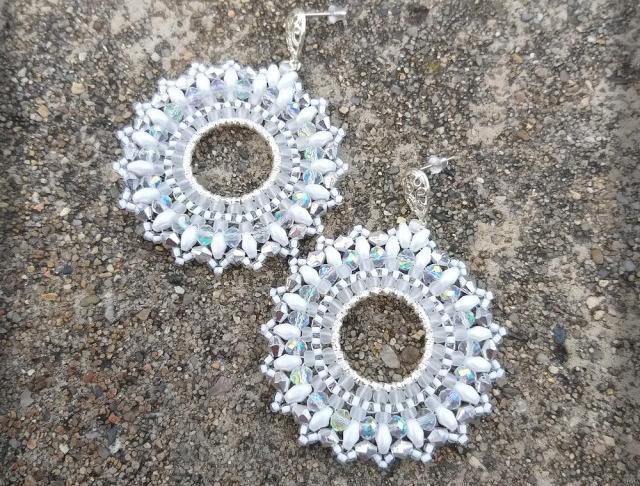 Růžové kvítí - náušnice