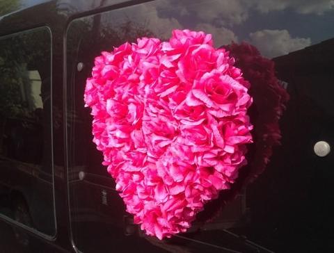 Svatební vývazky s kytičkou - zlaté