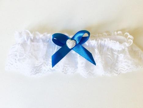 Svatební vývazky s kytičkou - zlaté