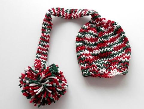 Čepička s knoglíčkem a mašličkou