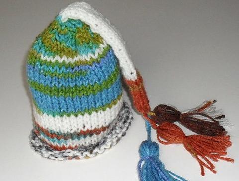 Čepička s knoglíčkem a mašličkou