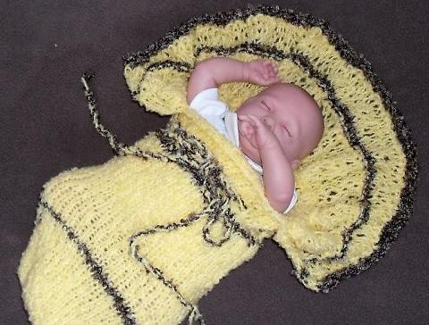 Čepička s knoglíčkem a mašličkou