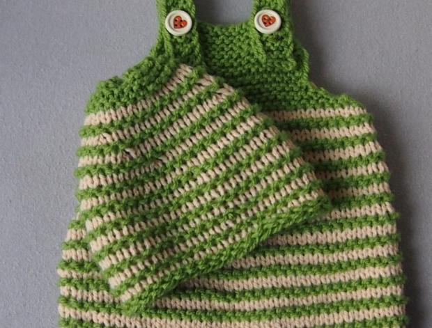 Čepička s knoglíčkem a mašličkou