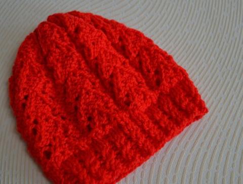 Čepička s knoglíčkem a mašličkou